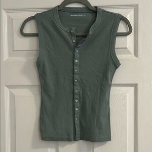Abercrombie & Fitch Olive Green Ribbed Button-Front Sleeveless Tank